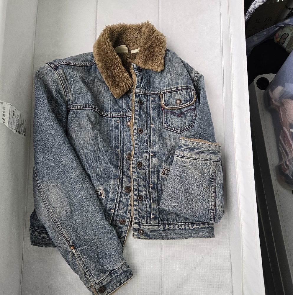 Levi's Sherpa Jean Jacket Size S